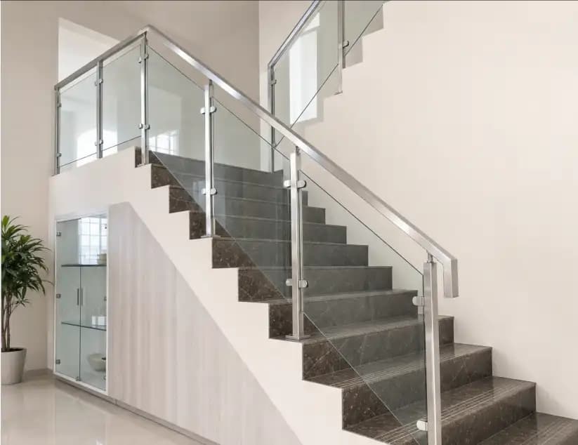 Railing Stainless + Kaca Tamper